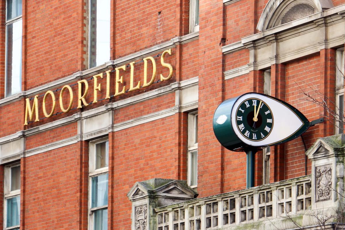 The eye shaped clock at City Road